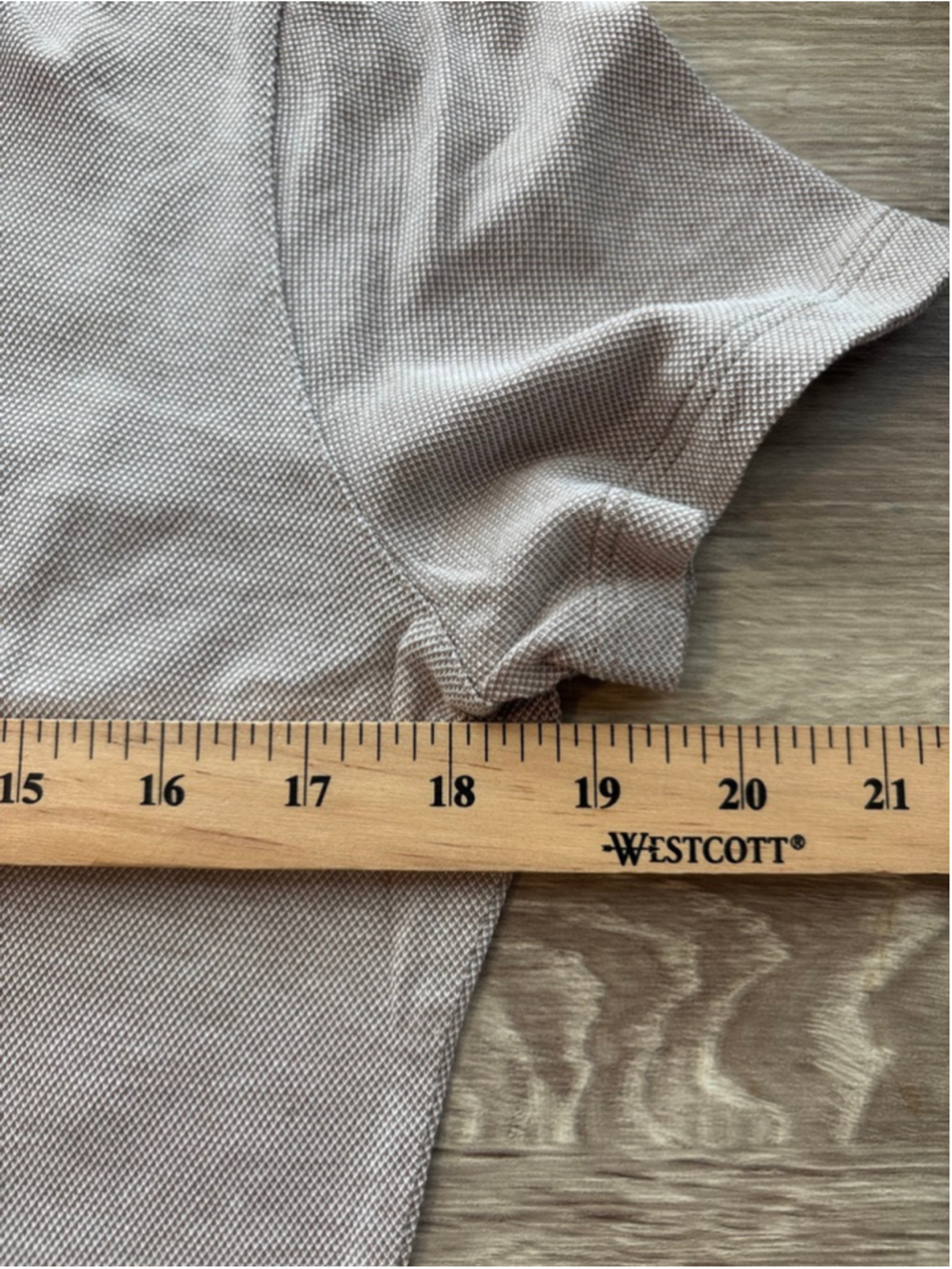 Akris Punto Cotton Beige Short Sleeve V-Neck Top Size 10 Minimalist Modern - Picture 5 of 9